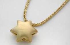 Convex Star of Gold Pendant